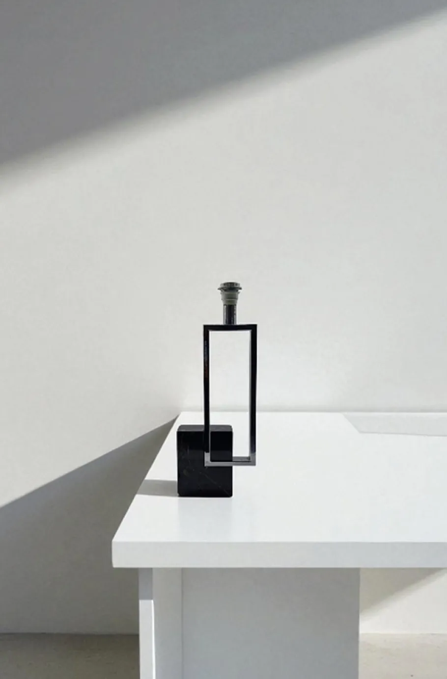 Best Pamono Geometric Metal and Marble Table Lamp from Benci Firenze, 1970s