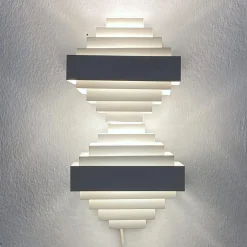 Clearance Pamono Geometric White Metal Wall Lighst attributed to Spectral, 1980s, Set of 2
