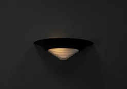 Sale Pamono German 8900/01 Wall Light by Franz Hustadt for Hustadt Leuchten, 1980s