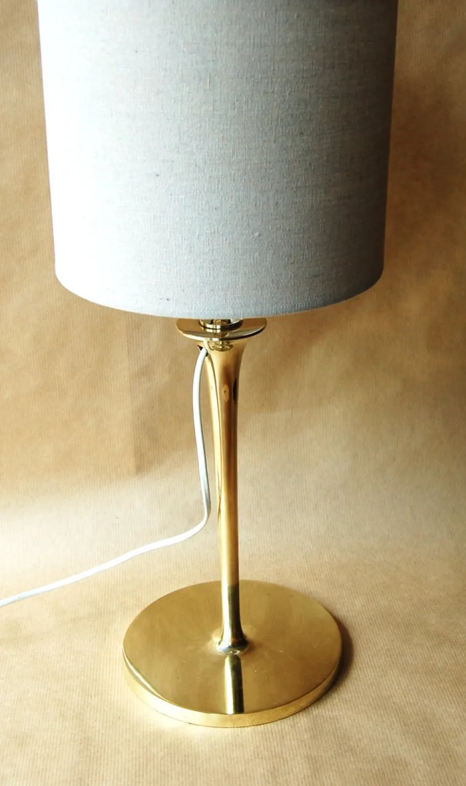Discount Pamono German Art Deco Table Lamp in Polished Cast Brass by Bruno Paul, 1930s