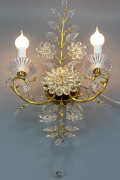 Online Pamono German Floral Wall Sconce in Crystal and Brass by Palwa for Palme & Walter, 1960s