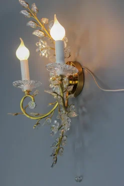 Online Pamono German Floral Wall Sconce in Crystal and Brass by Palwa for Palme & Walter, 1960s