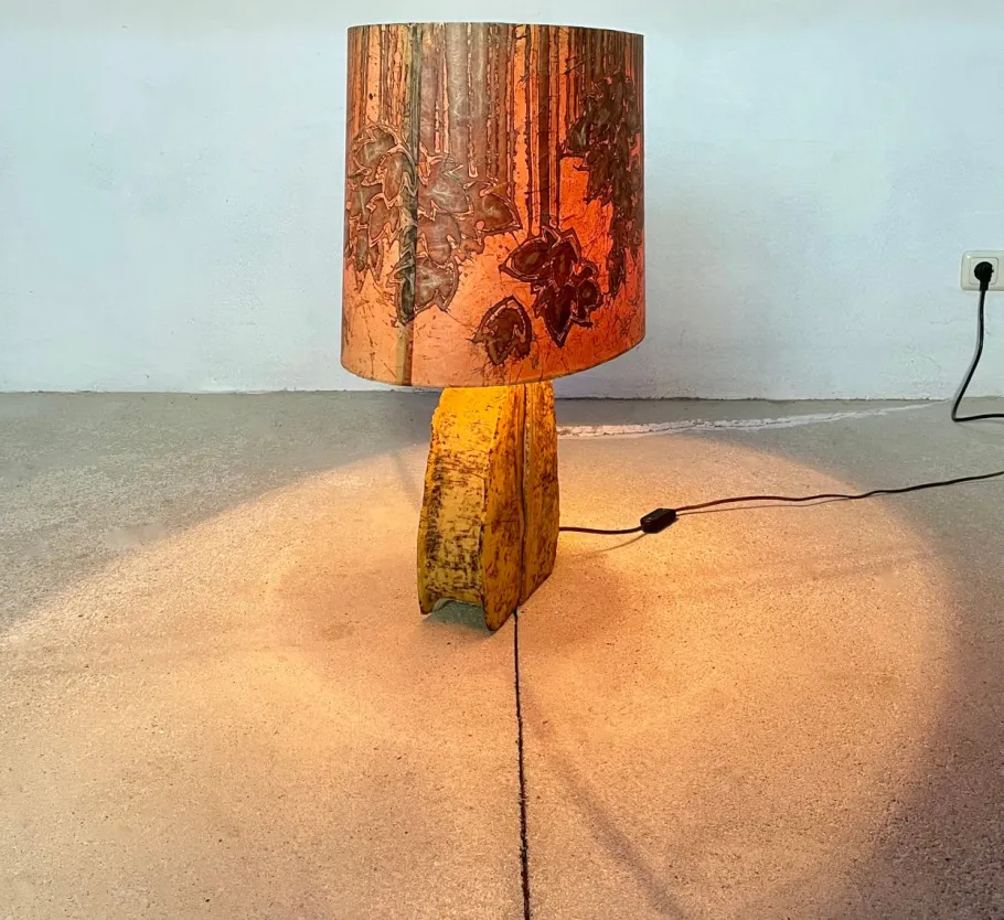 Outlet Pamono German Sculptural Ceramic Art Table Lamp With Batik Shade, 1960s