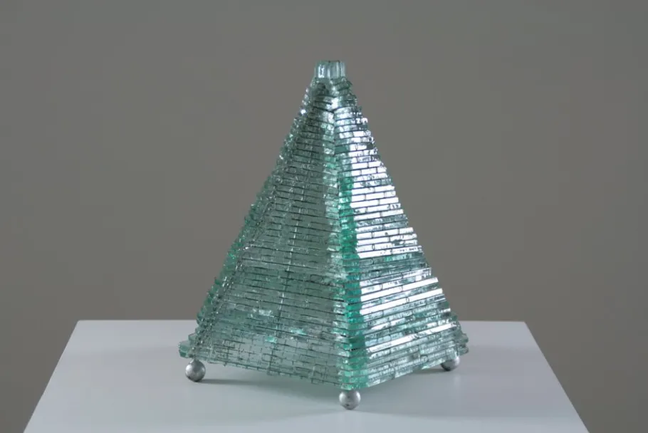 Online Pamono Glass & Metal Pyramid Table Lamp, 1970s