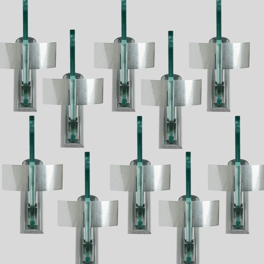 New Pamono Glass Aluminum Triangle Shaped Ikaro Wall Light by Carlo Forcolini for Artemide, 1984