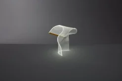 New Pamono Golden Gweilo Song Table Lamp by Parachilna