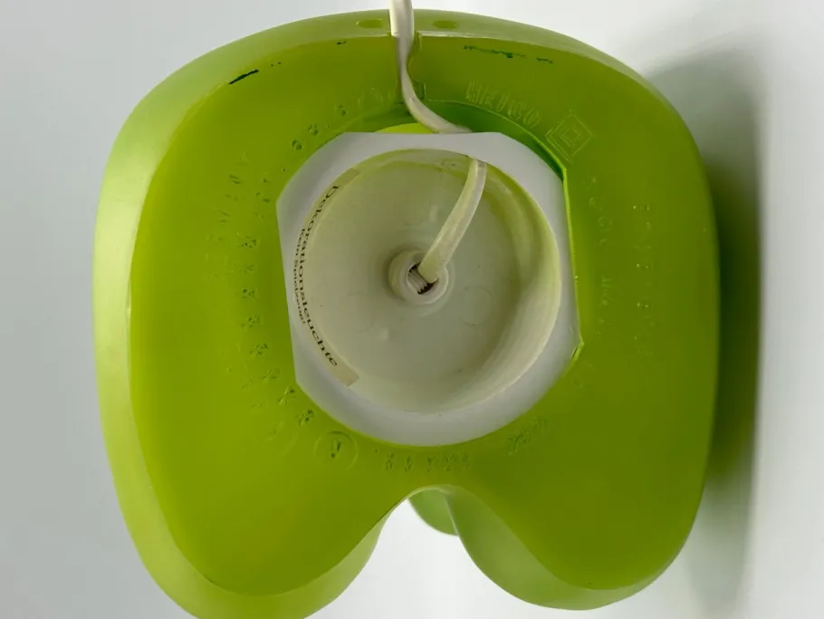 Outlet Pamono Green Gummy Bear Table Lamp from Heico, 1990s