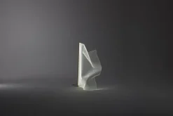 Discount Pamono Gweilo Qin Pe Floor Lamp by Parachilna