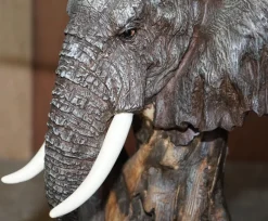 New Pamono Hand Painted Elephant's Head Side Lamp Table