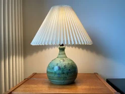 Outlet Pamono Handmade Danish Ceramic Table Lamp, 1960s