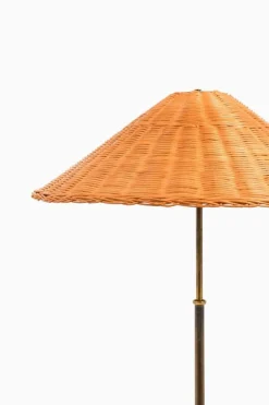 Hot Pamono Height Adjustable Floor Lamp in Brass, Woven Cane and Rattan Shade, 1940s