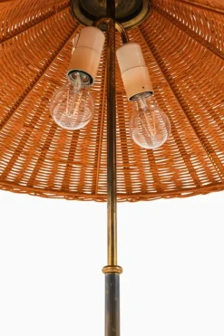 Hot Pamono Height Adjustable Floor Lamp in Brass, Woven Cane and Rattan Shade, 1940s
