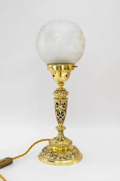 Sale Pamono Historistic Table Lamp with Original Cut Glass Shade, Vienna, 1890s
