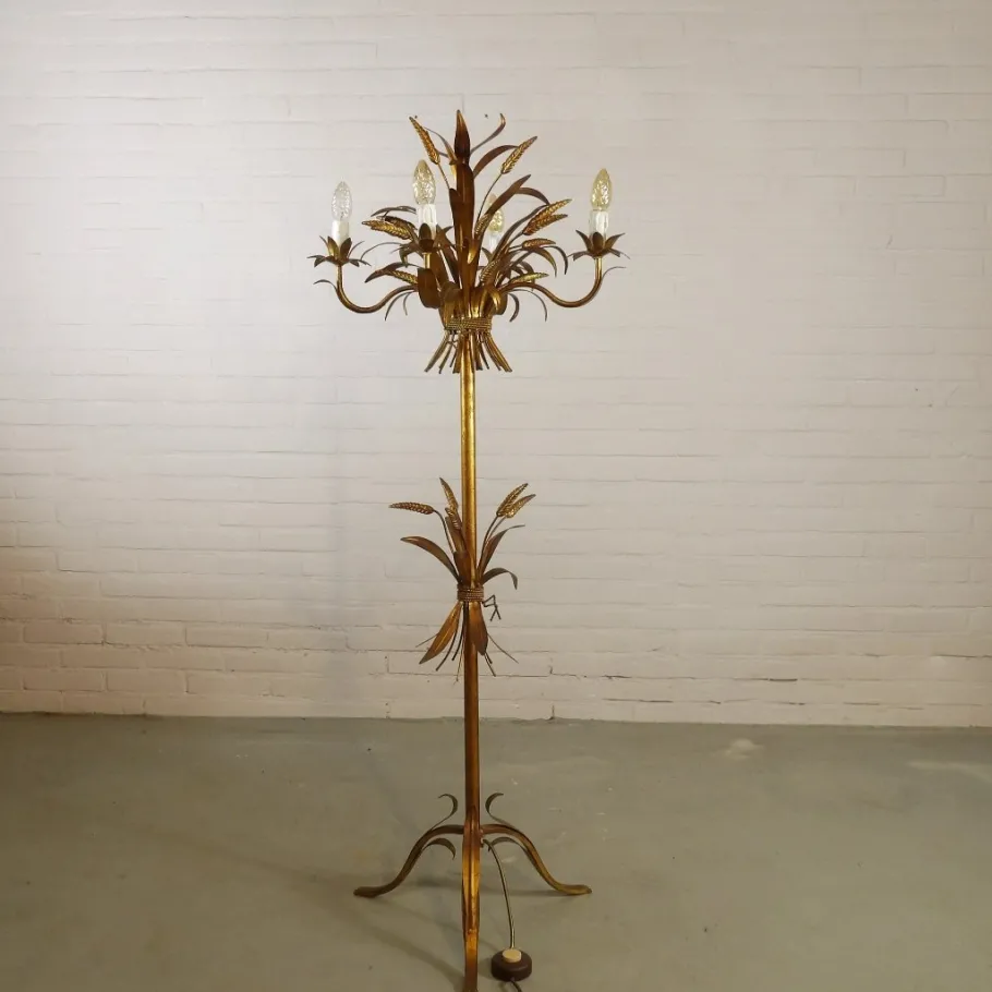 Sale Pamono Hollywood Regency Floor Lamp with Wheat Motif in Gold Leaf by Hans Kögl