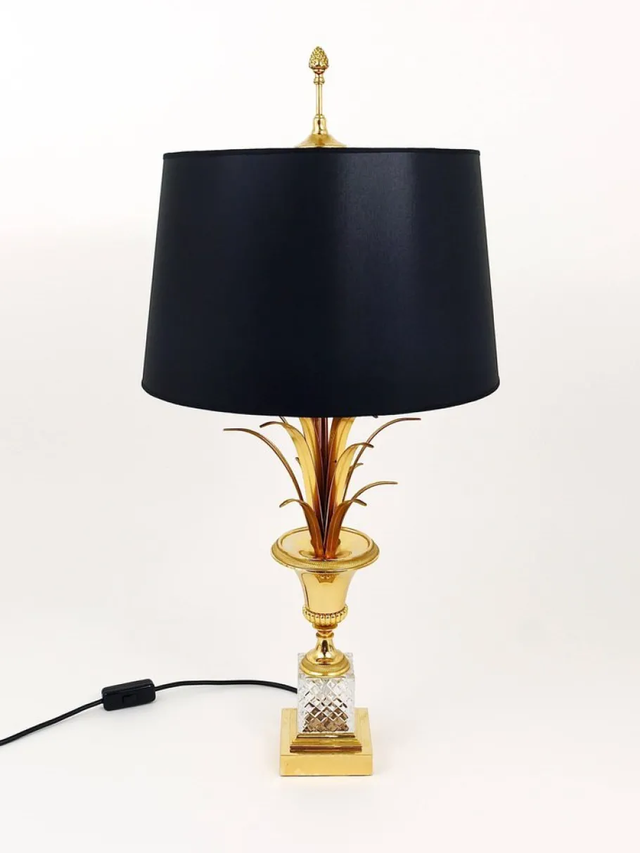 Sale Pamono Hollywood Regency Gilt Brass and Glass Pineapple Leaf Table Lamp by Maison Charles, France, 1970s
