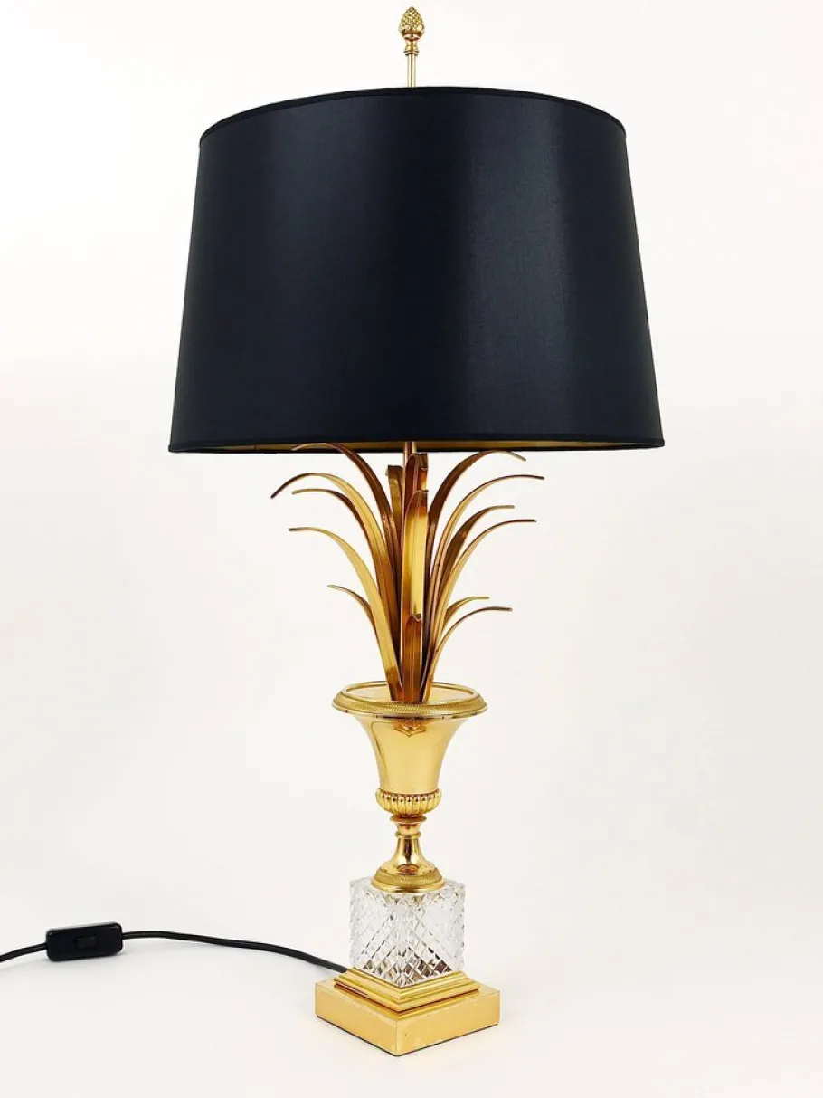 Sale Pamono Hollywood Regency Gilt Brass and Glass Pineapple Leaf Table Lamp by Maison Charles, France, 1970s