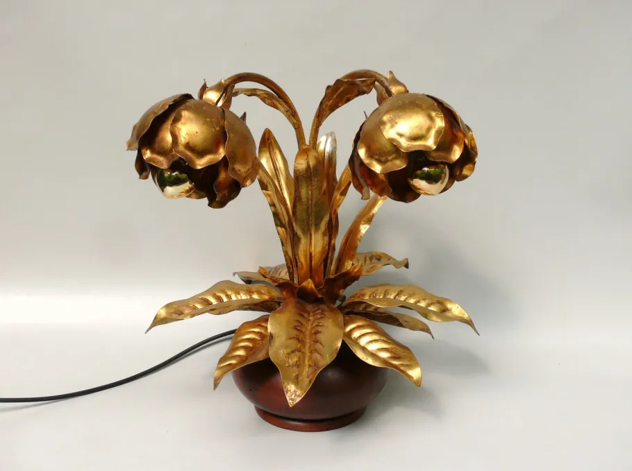 Online Pamono Hollywood Regency Table Lamp Lily of the Valley in Metal Gold Leaf & Oak, 1970s