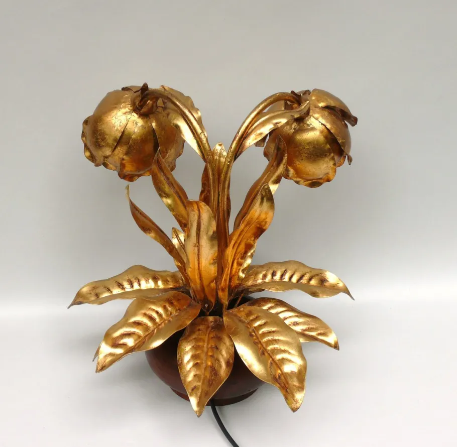 Online Pamono Hollywood Regency Table Lamp Lily of the Valley in Metal Gold Leaf & Oak, 1970s