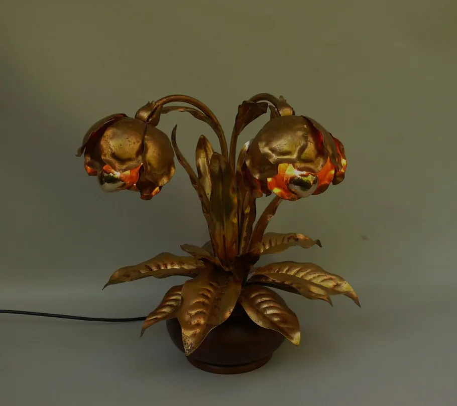 Online Pamono Hollywood Regency Table Lamp Lily of the Valley in Metal Gold Leaf & Oak, 1970s
