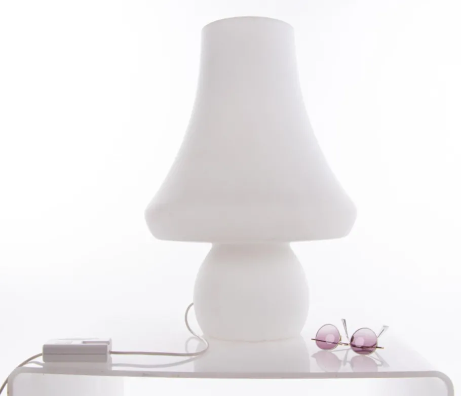 Online Pamono Huge Mushroom Table Lamp in White Murano Glass from De Majo, 1960s