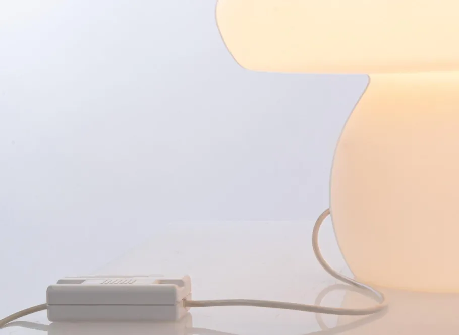 Online Pamono Huge Mushroom Table Lamp in White Murano Glass from De Majo, 1960s