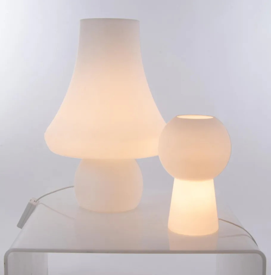 Online Pamono Huge Mushroom Table Lamp in White Murano Glass from De Majo, 1960s