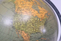 Clearance Pamono Illuminated Political Earth Globe from Räths, GDR, 1980s