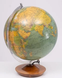 Clearance Pamono Illuminated Political Earth Globe from Räths, GDR, 1980s