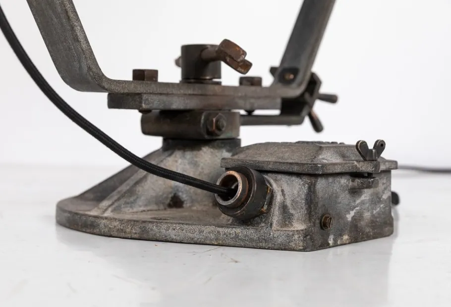 Online Pamono Industrial WWII Ship Searchlight from GEC, 1940s