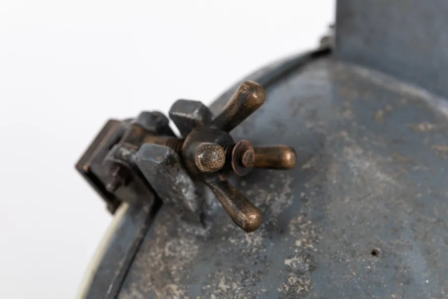 Online Pamono Industrial WWII Ship Searchlight from GEC, 1940s