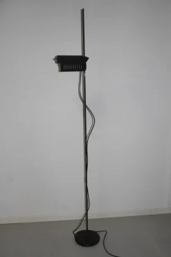 Outlet Pamono Italian Alogena Floor Lamp from Oluce, 1970s