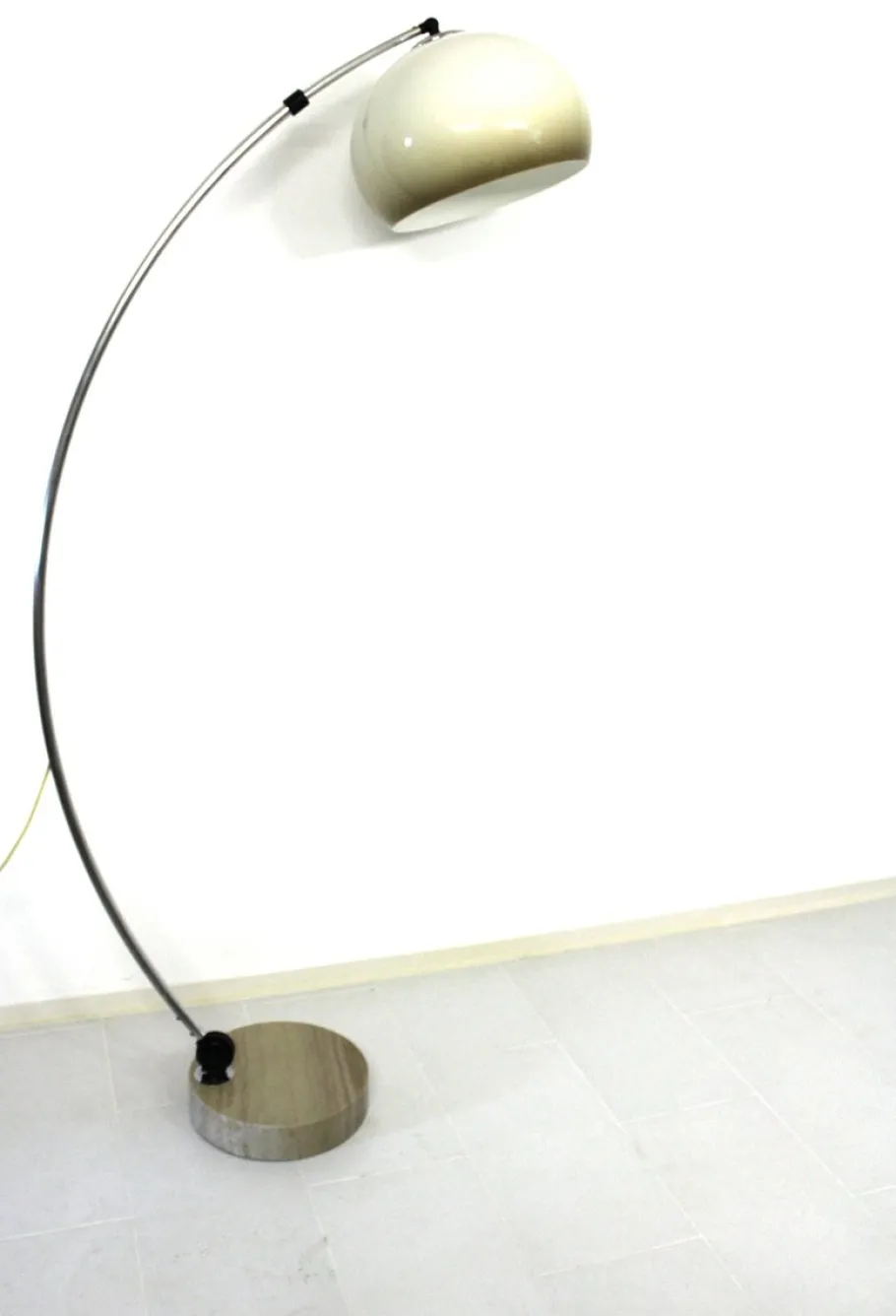 Online Pamono Italian Arc Floor Lamp by Goffredo Reggiani for Guzzini, 1960s