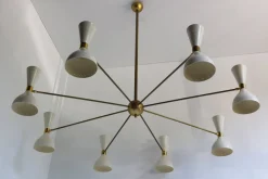 Hot Pamono Italian Brass Chandelier with 16 Lights in the style of Stilnovo, 1950