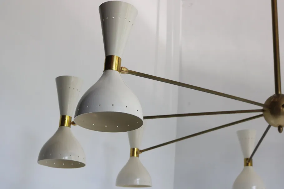 Hot Pamono Italian Brass Chandelier with 16 Lights in the style of Stilnovo, 1950