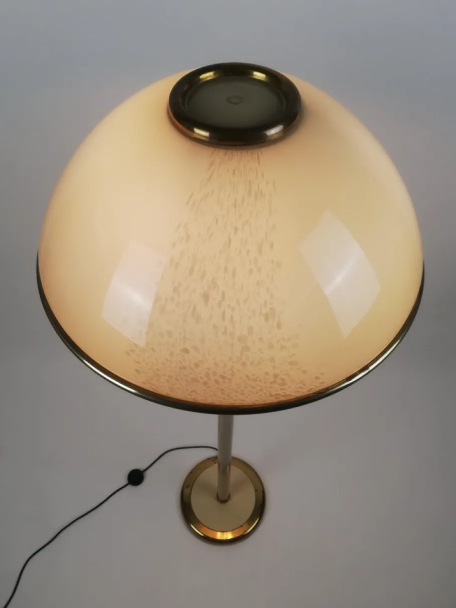 Sale Pamono Italian Floor Lamp in Brass and Artistic Murano Glass attributed to F. Fabbian, 1970s
