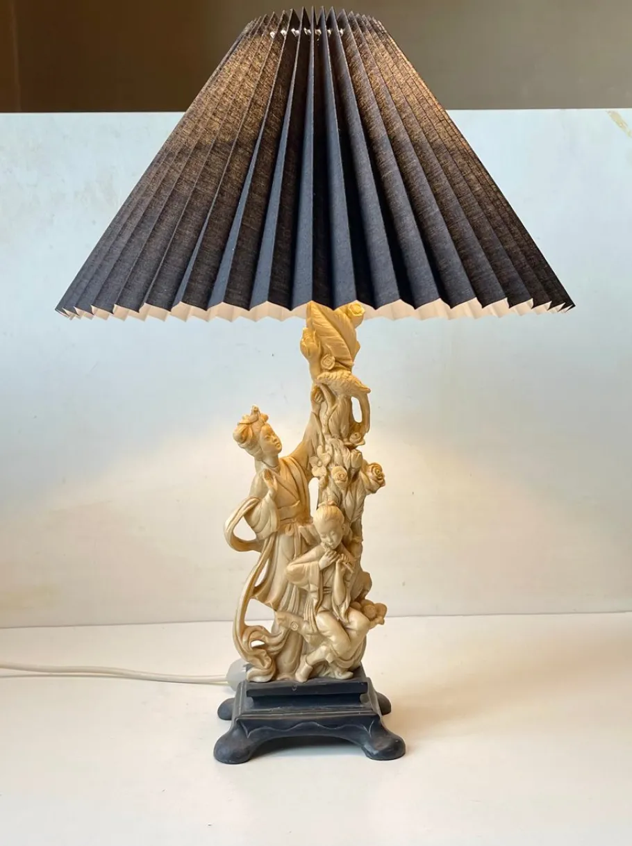 Hot Pamono Italian Geisha Faux Ivory Table Lamp by Amilcare Santini, 1940s