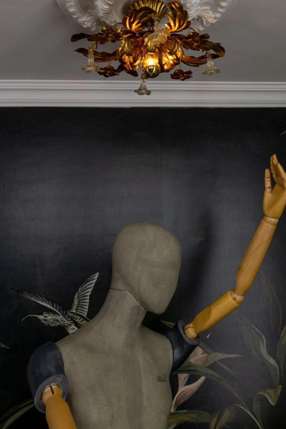 Online Pamono Italian Hollywood Regency Gilt Metal and Glass Flower Ceiling Light, 1970s