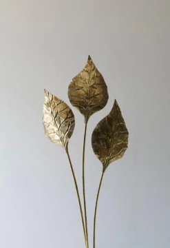 Clearance Pamono Italian Leaf Shaped Floor Lamp in Brass with Three Lights, 1970s