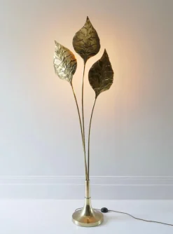 Clearance Pamono Italian Leaf Shaped Floor Lamp in Brass with Three Lights, 1970s