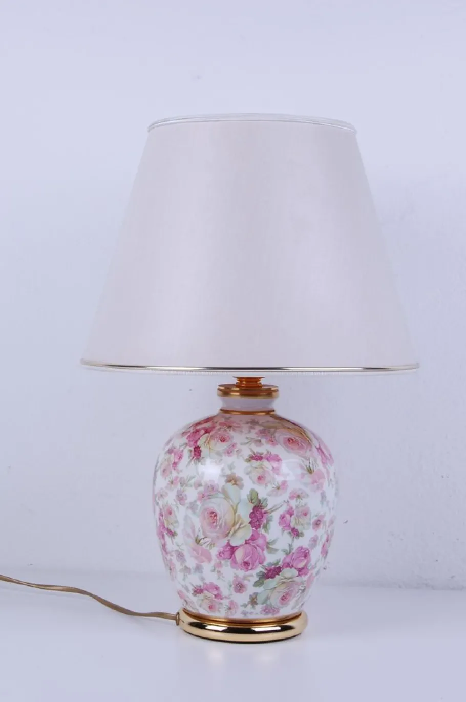 Discount Pamono Italian Modern Ivory & Pink Porcelain Florence Table Lamp