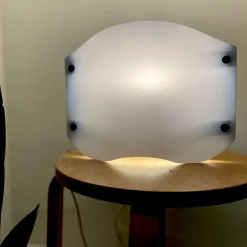 New Pamono Italian Modern Vela Table Lamp in White Acrylic by Samuel Parker, 1980s