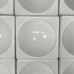 Hot Pamono Italian Modern Wall Lamps in White Plastic from L. & G. Pancaldi, 1980s, Set of 9