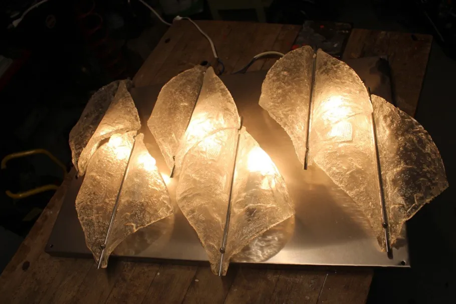 Clearance Pamono Italian Murano Glass Wall Lamp from Mazzega, 1970s