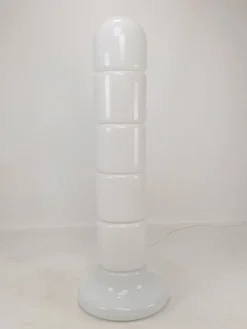 Discount Pamono Italian Opaline Glass Zea Floor Lamp by Salocchi for Lumenform, 1970s