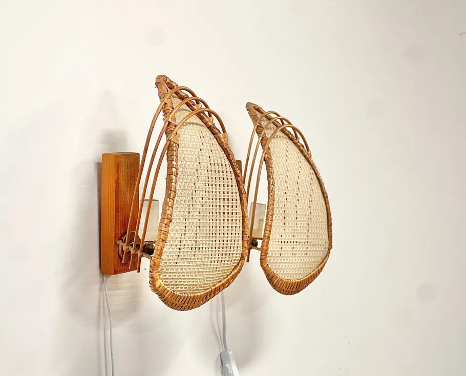 Online Pamono Italian Sculptural Wall Lamps in Rattan, 1960s-1970s, Set of 2