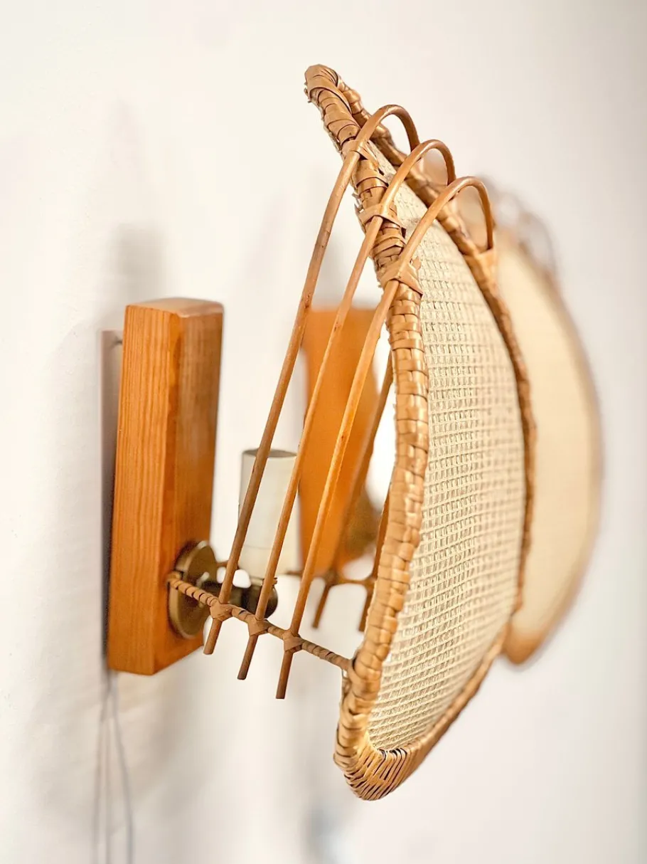 Online Pamono Italian Sculptural Wall Lamps in Rattan, 1960s-1970s, Set of 2