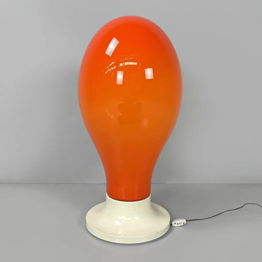 Online Pamono Italian Space Age Round Base Orange Glass Table Lamp, 1960s