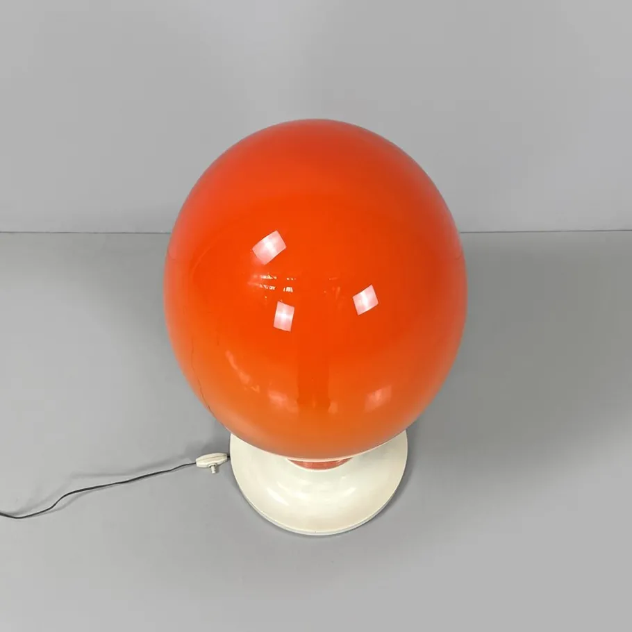 Online Pamono Italian Space Age Round Base Orange Glass Table Lamp, 1960s