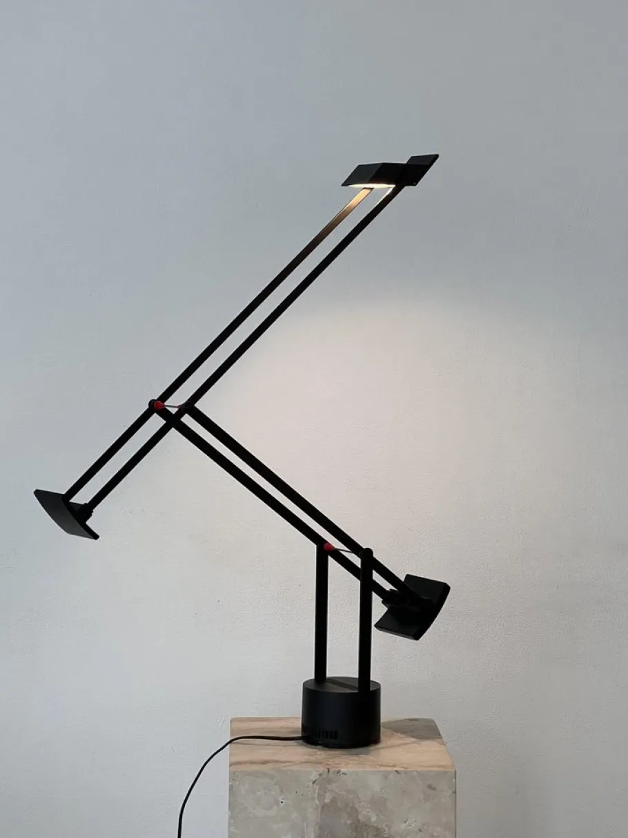 Clearance Pamono Italian Tizio Desk Lamp by Richard Sapper for Artemide, 1970s