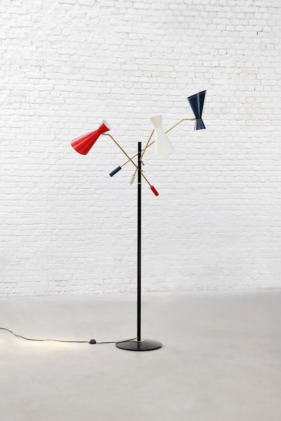New Pamono Italian Tricolor Counterweight Diabolo Floor Lamp, 1950